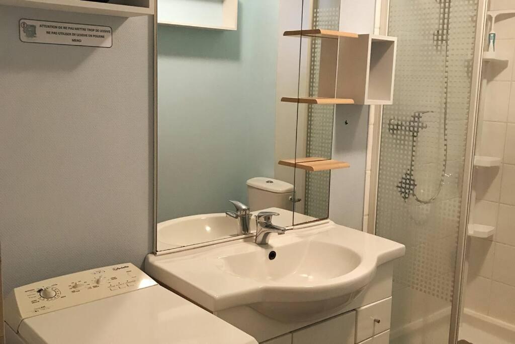 T2 Meuble Pour Curistes, Vacanciers Et Stagiaires Rochefort  Luaran gambar